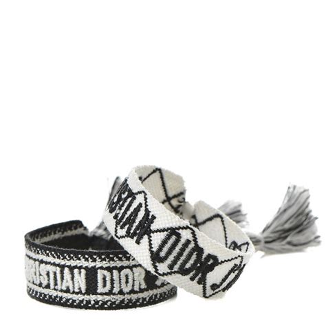 dior arband|christian dior friendship bracelet price.